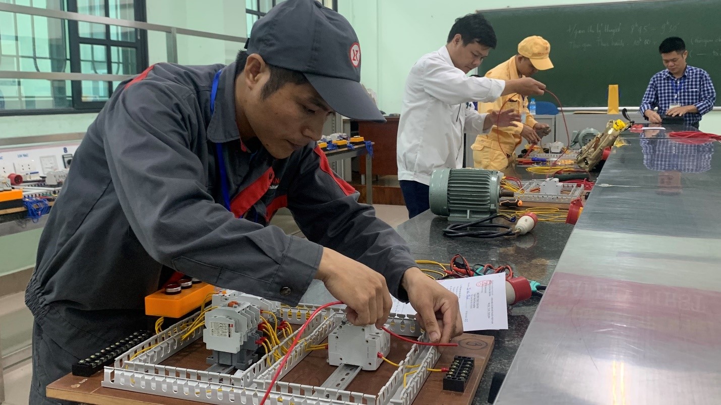 Trường Đại học Công nghiệp Hà Nội lần đầu tiên tổ chức Hội thi thợ giỏi ngành Công thương
