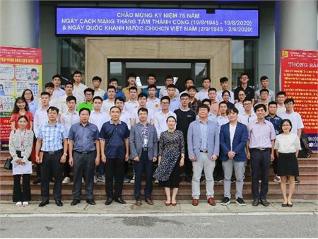 Tiếp đoàn giáo viên và sinh viên Trường Đại học Ajou, Hàn Quốc