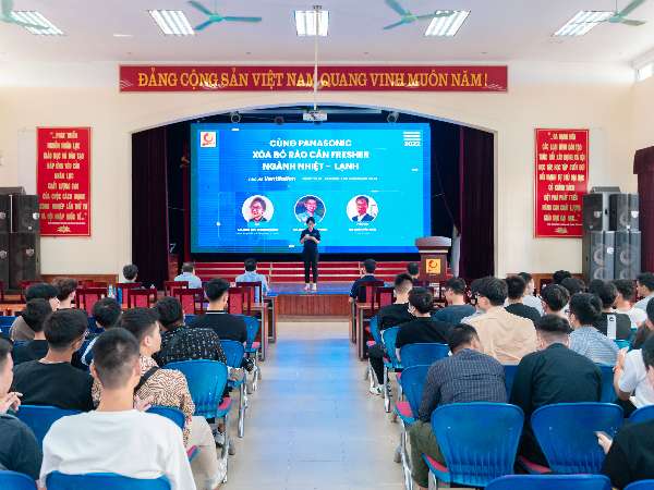 Hội thảo việc làm, hướng nghiệp cho sinh viên chuyên ngành Nhiệt của Công ty TNHH Panasonic Việt Nam