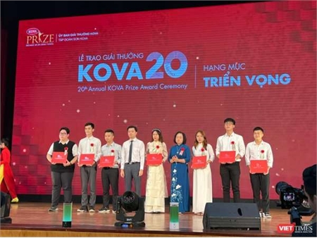 5 Sinh viên Trường Đại học Công nghiệp Hà Nội xuất sắc nhận Học bổng Kova lần thứ 20.