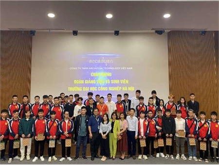 Công ty TNHH Arcadyan Technology Việt Nam đón tiếp đoàn Cán bộ Giảng viên và Sinh viên Trường Đại học Công nghiệp Hà Nội tới giao lưu và chia sẻ.