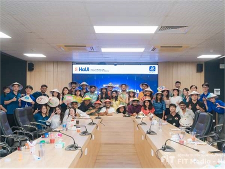Khám phá công nghệ, kết nối văn hóa – Sinh viên Đại học JIS, Ấn Độ trải nghiệm tại Trường Đại học Công nghiệp Hà Nội